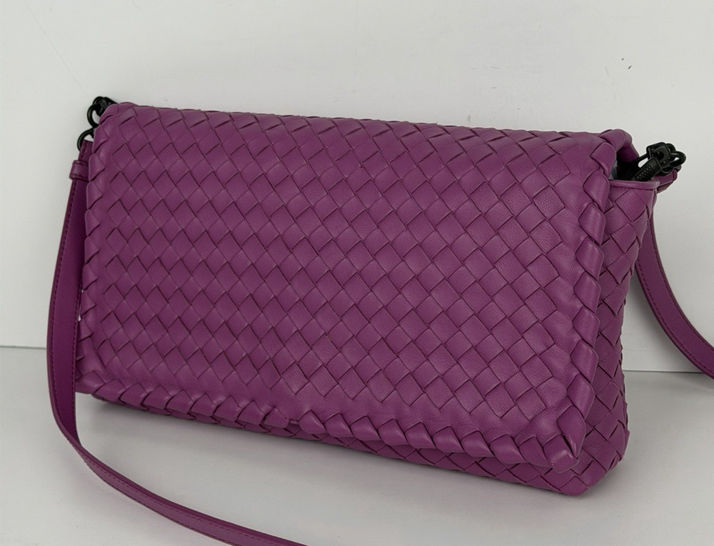 Bottega Veneta Intrecciato Dahila Clutch Crossbody Woven Nappa Leather S32